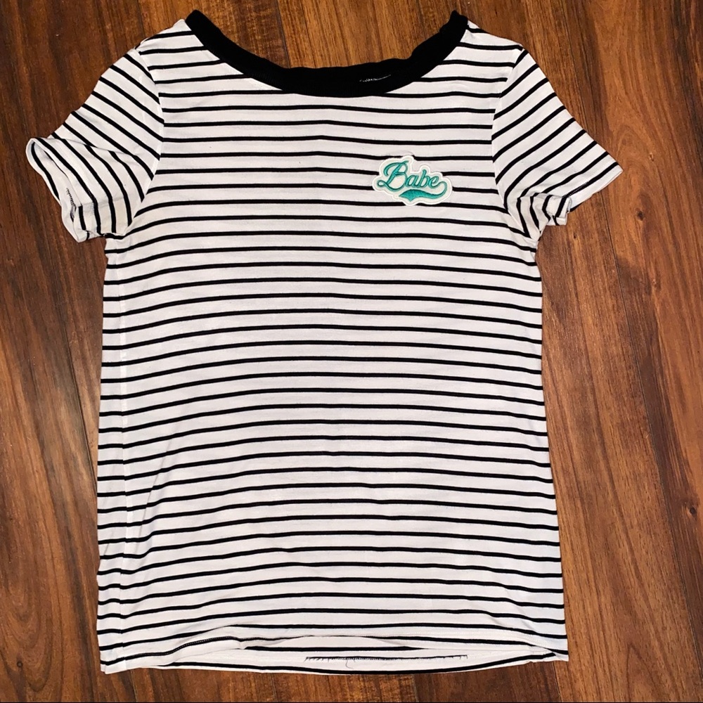 📣Just Reduced!✨American Eagle Outfitters 🦅 Soft & Sexy Striped Tee Size Small